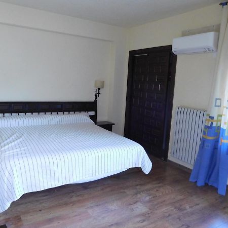 Hotel Restaurante Las Galias Zuera 외부 사진